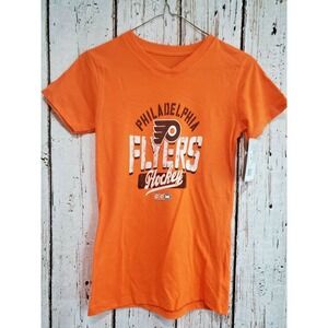 CCM  Girl's Medium Philadelphia Flyers NHL Hockey Short Sleeve T-Shirt Shirt NEW